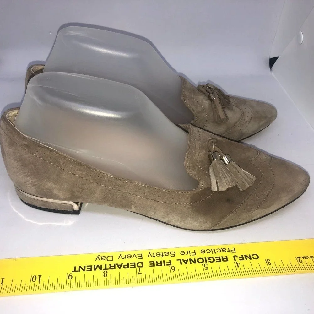 Vince Camuto Beige Suede Leather Loafers w/Tassels Women's 9M‎